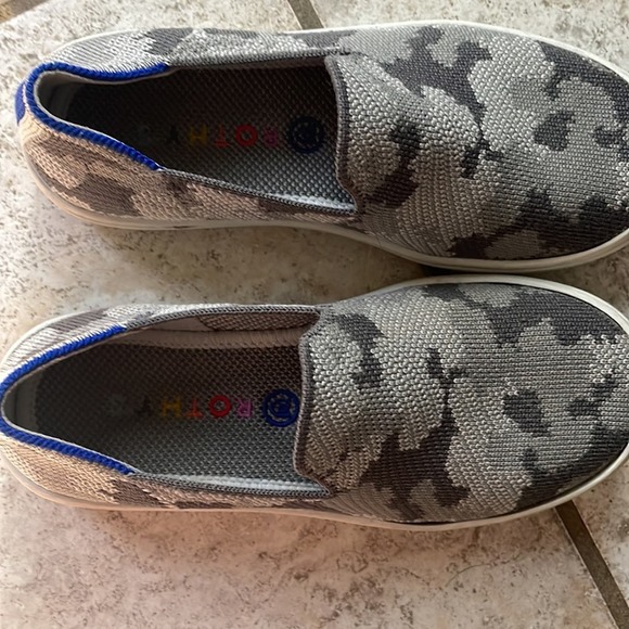 Rothy’s The Kids Sneaker Grey Camo - Picture 5 of 15